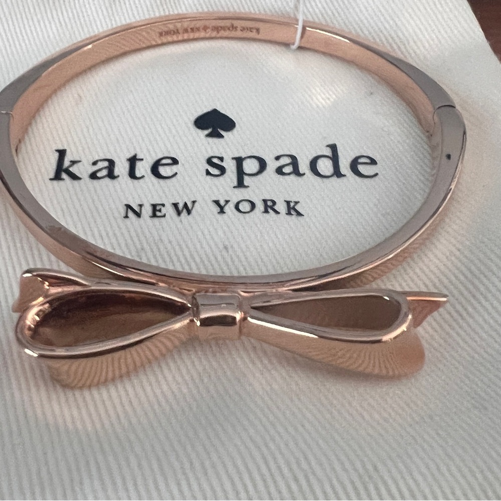 Kate Spade Rose Gold Love Notes Bangle Bracelet - Picture 2 of 5